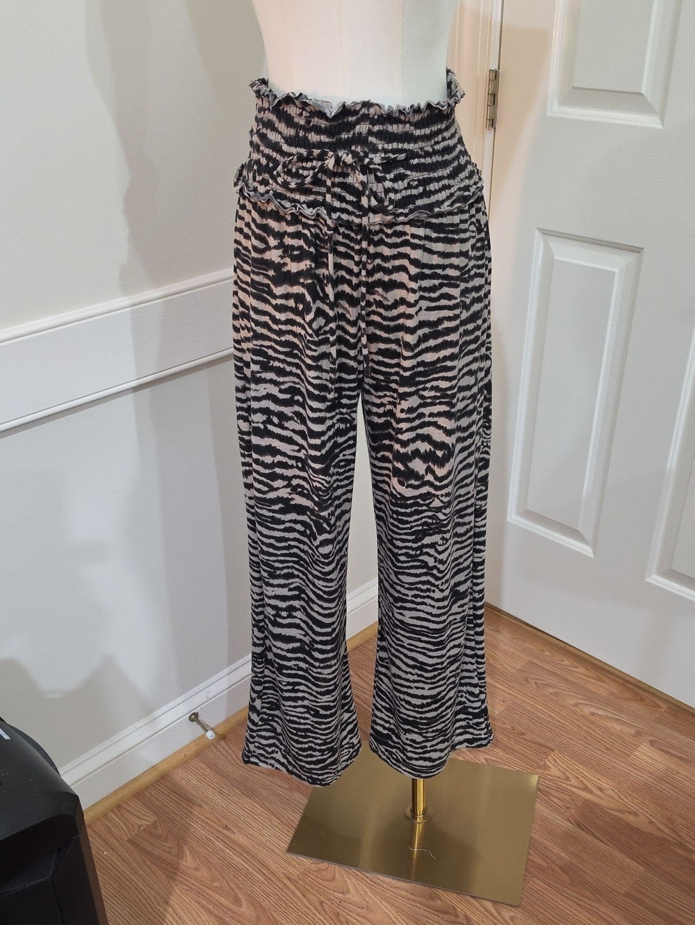 The Porter Collective Zebra Print Smocked Wide-Leg Palazzo Pants - Size M